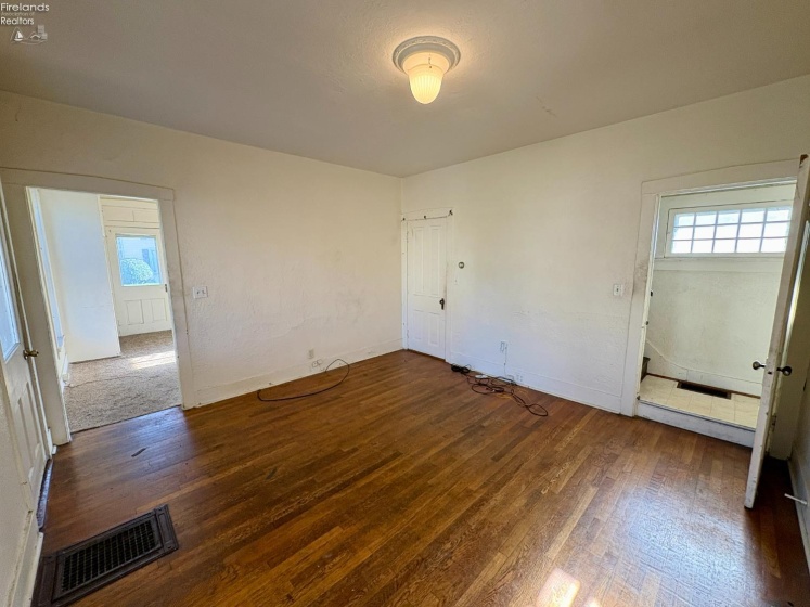 372 Perry Street, Tiffin, 44883, 3 Bedrooms Bedrooms, ,1 BathroomBathrooms,Residential,For Sale,Perry,20261416