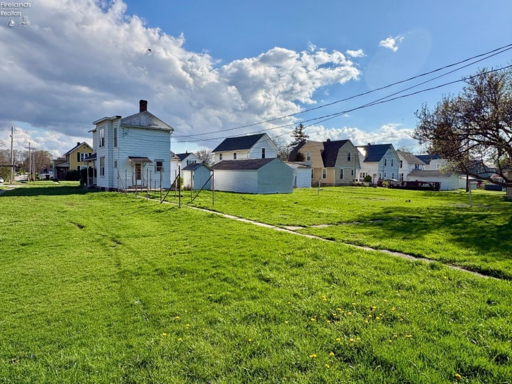 372 Perry Street, Tiffin, 44883, 3 Bedrooms Bedrooms, ,1 BathroomBathrooms,Residential,For Sale,Perry,20261416