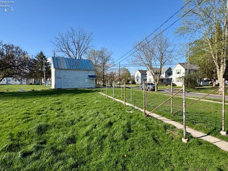 372 Perry Street, Tiffin, 44883, 3 Bedrooms Bedrooms, ,1 BathroomBathrooms,Residential,For Sale,Perry,20261416