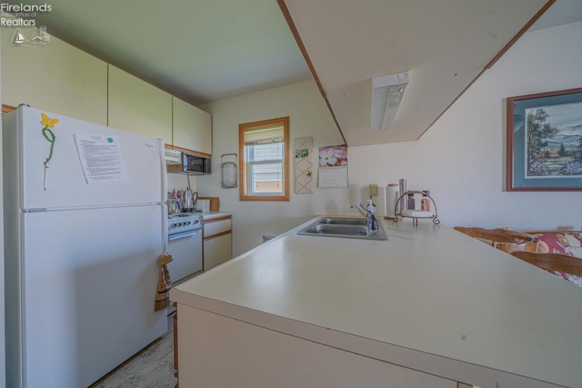 6246 Harris Harbor Drive, Oak Harbor, 43449, 1 Bedroom Bedrooms, ,1 BathroomBathrooms,Residential,For Sale,Harris Harbor,20261380