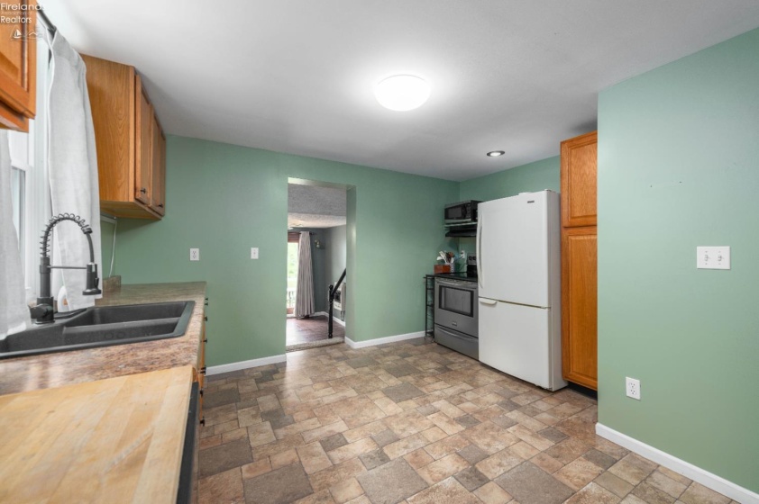 10716 Green, Wakeman, 44889, 4 Bedrooms Bedrooms, ,1 BathroomBathrooms,Residential,For Sale,Green,20261393