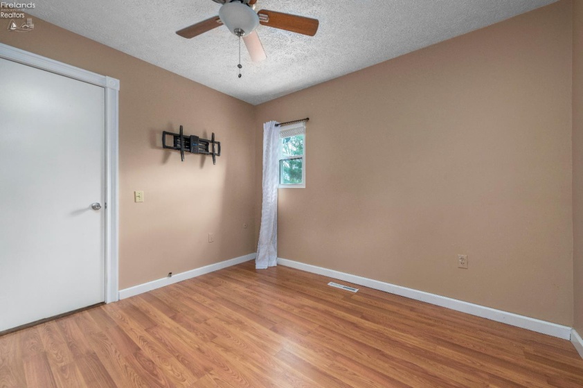 10716 Green, Wakeman, 44889, 4 Bedrooms Bedrooms, ,1 BathroomBathrooms,Residential,For Sale,Green,20261393