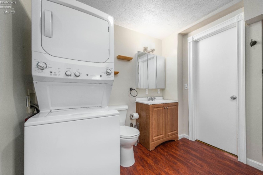 10716 Green, Wakeman, 44889, 4 Bedrooms Bedrooms, ,1 BathroomBathrooms,Residential,For Sale,Green,20261393