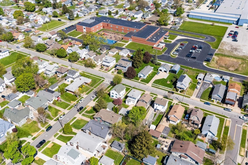 1302 5th Street, Sandusky, 44870, 3 Bedrooms Bedrooms, ,2 BathroomsBathrooms,Residential,For Sale,5th,20261356