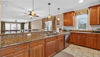 303 Arizona Avenue, Lorain, 44052, 3 Bedrooms Bedrooms, ,4 BathroomsBathrooms,Residential,For Sale,Arizona,20261325