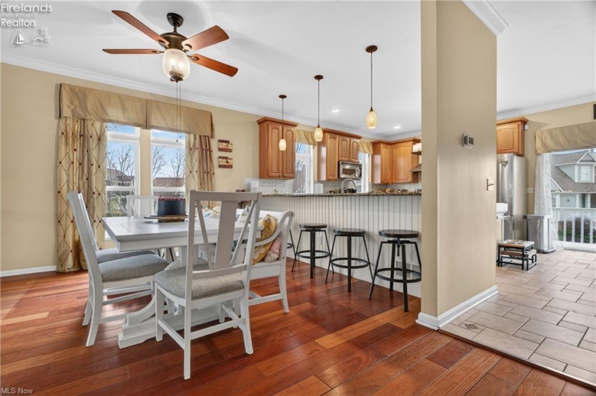 303 Arizona Avenue, Lorain, 44052, 3 Bedrooms Bedrooms, ,4 BathroomsBathrooms,Residential,For Sale,Arizona,20261325