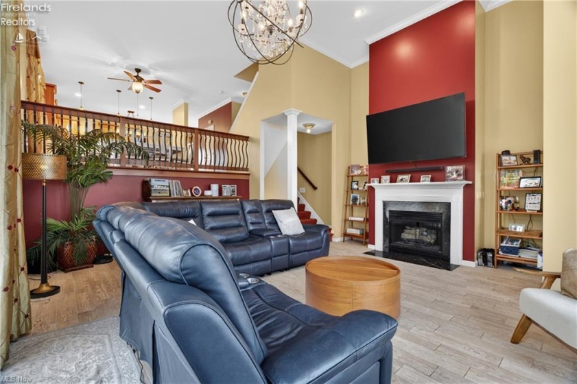 303 Arizona Avenue, Lorain, 44052, 3 Bedrooms Bedrooms, ,4 BathroomsBathrooms,Residential,For Sale,Arizona,20261325