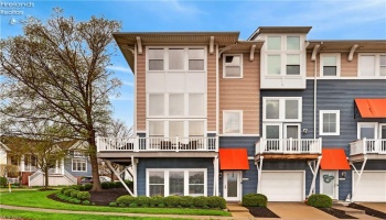 303 Arizona Avenue, Lorain, 44052, 3 Bedrooms Bedrooms, ,4 BathroomsBathrooms,Residential,For Sale,Arizona,20261325