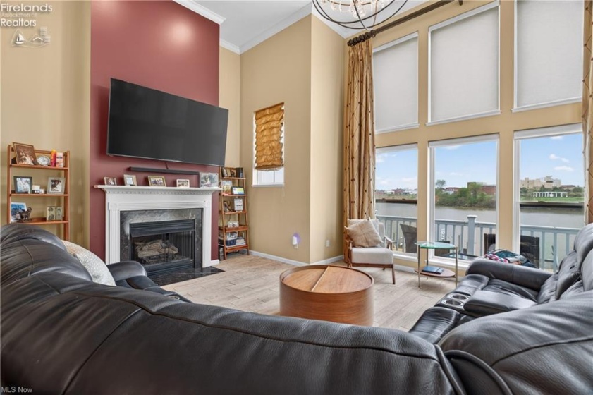 303 Arizona Avenue, Lorain, 44052, 3 Bedrooms Bedrooms, ,4 BathroomsBathrooms,Residential,For Sale,Arizona,20261325