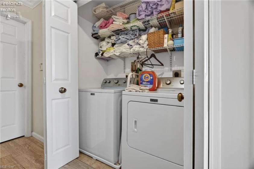 303 Arizona Avenue, Lorain, 44052, 3 Bedrooms Bedrooms, ,4 BathroomsBathrooms,Residential,For Sale,Arizona,20261325