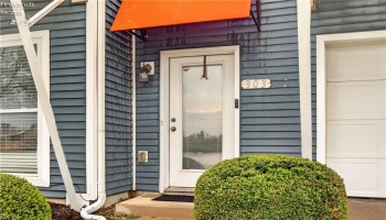 303 Arizona Avenue, Lorain, 44052, 3 Bedrooms Bedrooms, ,4 BathroomsBathrooms,Residential,For Sale,Arizona,20261325