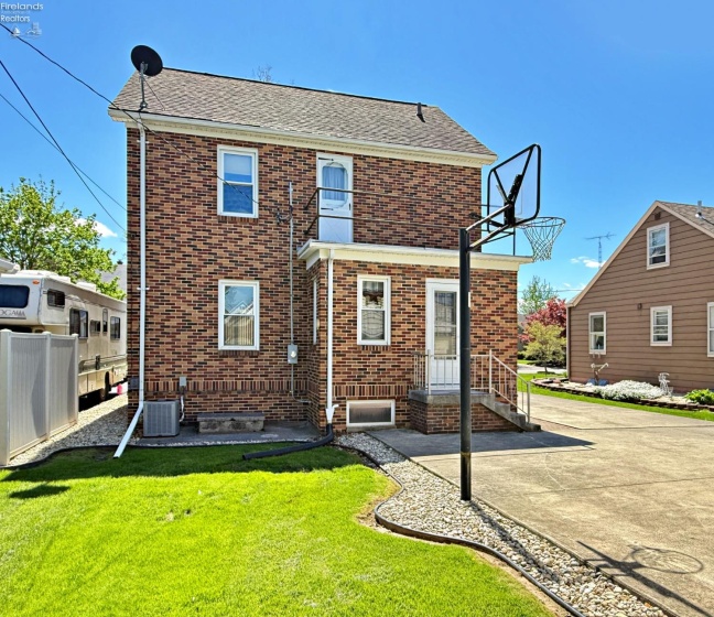 115 Gross Street, Tiffin, 44883, 3 Bedrooms Bedrooms, ,2 BathroomsBathrooms,Residential,For Sale,Gross Street,20261402