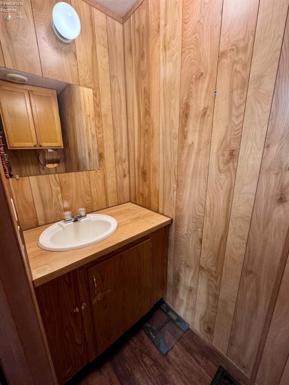 1015 Main, Clyde, 43410, 3 Bedrooms Bedrooms, ,3 BathroomsBathrooms,Residential,For Sale,Main,20261414