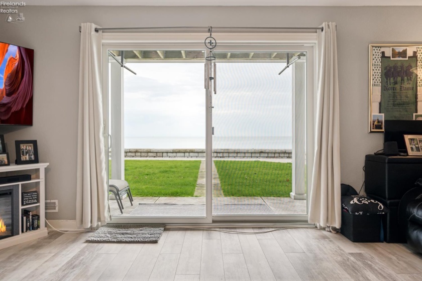 1213 Lakeshore Drive, Port Clinton, 43452, 3 Bedrooms Bedrooms, ,4 BathroomsBathrooms,Residential,For Sale,Lakeshore,20261347