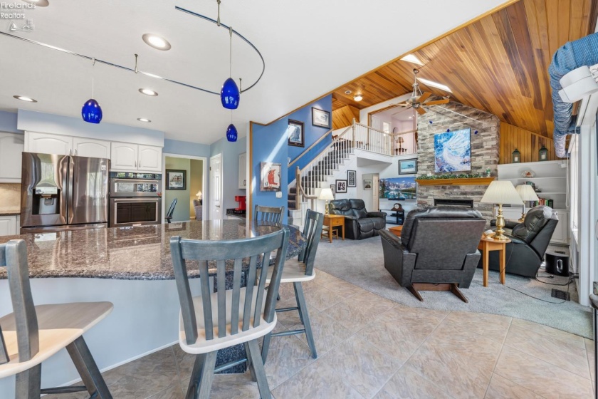 4165 Laurel Ridge Drive, Port Clinton, 43452, 3 Bedrooms Bedrooms, ,3 BathroomsBathrooms,Residential,For Sale,Laurel Ridge,20261388