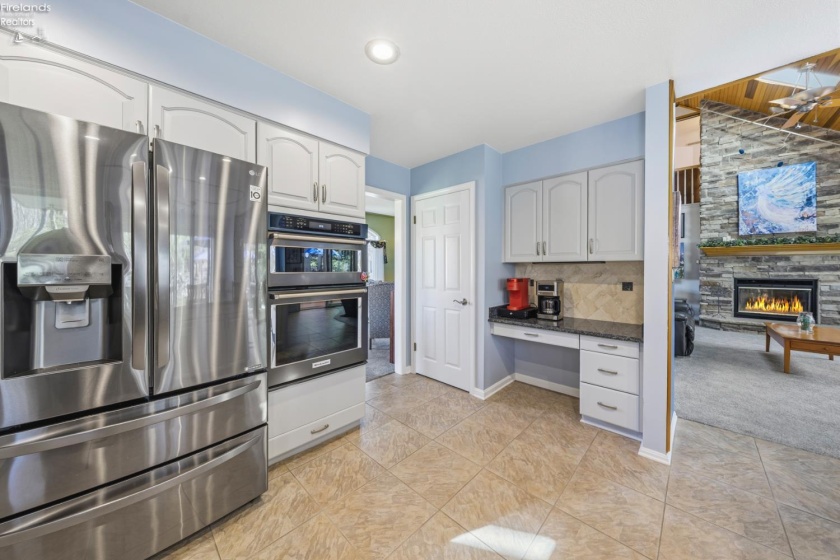 4165 Laurel Ridge Drive, Port Clinton, 43452, 3 Bedrooms Bedrooms, ,3 BathroomsBathrooms,Residential,For Sale,Laurel Ridge,20261388