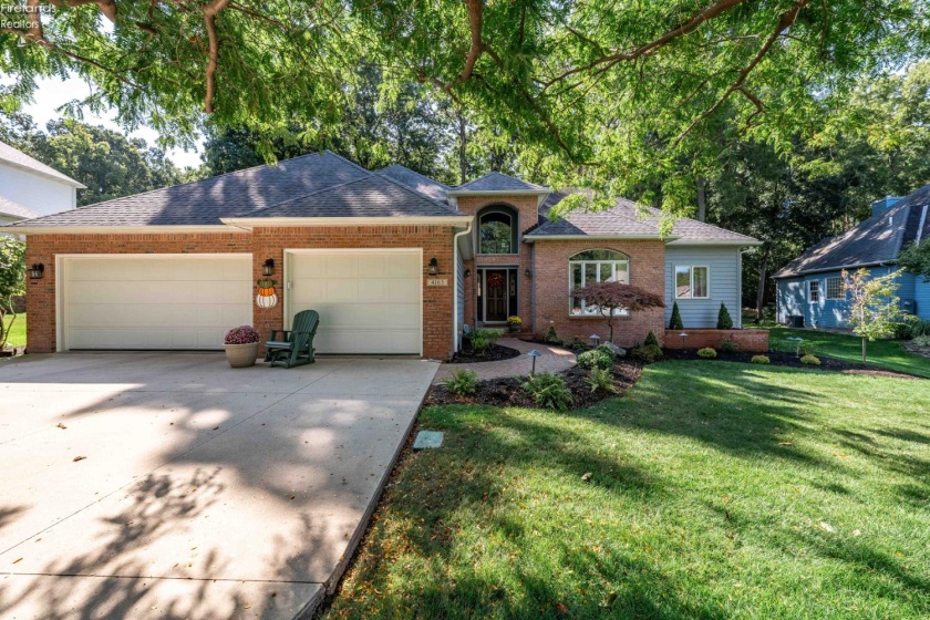 4165 Laurel Ridge Drive, Port Clinton, 43452, 3 Bedrooms Bedrooms, ,3 BathroomsBathrooms,Residential,For Sale,Laurel Ridge,20261388