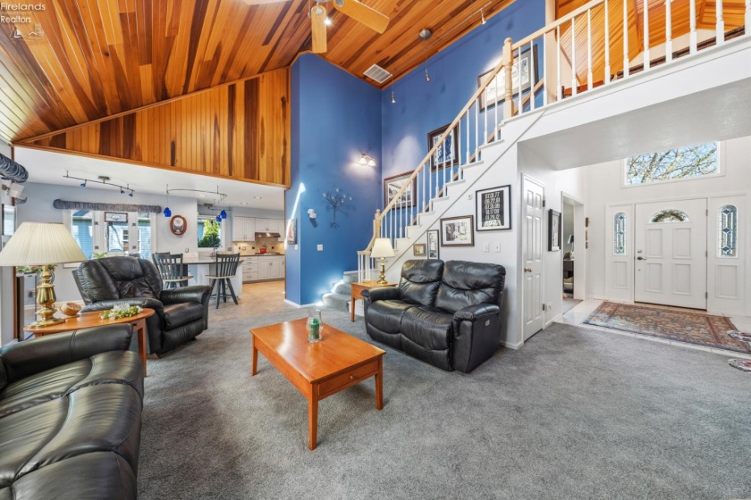 4165 Laurel Ridge Drive, Port Clinton, 43452, 3 Bedrooms Bedrooms, ,3 BathroomsBathrooms,Residential,For Sale,Laurel Ridge,20261388