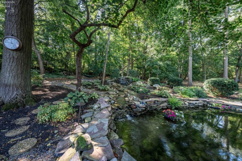 4165 Laurel Ridge Drive, Port Clinton, 43452, 3 Bedrooms Bedrooms, ,3 BathroomsBathrooms,Residential,For Sale,Laurel Ridge,20261388