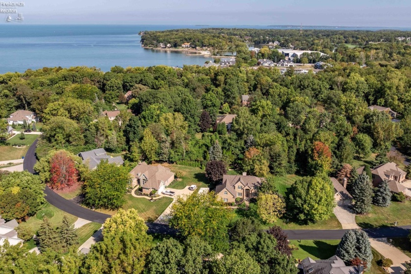 4165 Laurel Ridge Drive, Port Clinton, 43452, 3 Bedrooms Bedrooms, ,3 BathroomsBathrooms,Residential,For Sale,Laurel Ridge,20261388