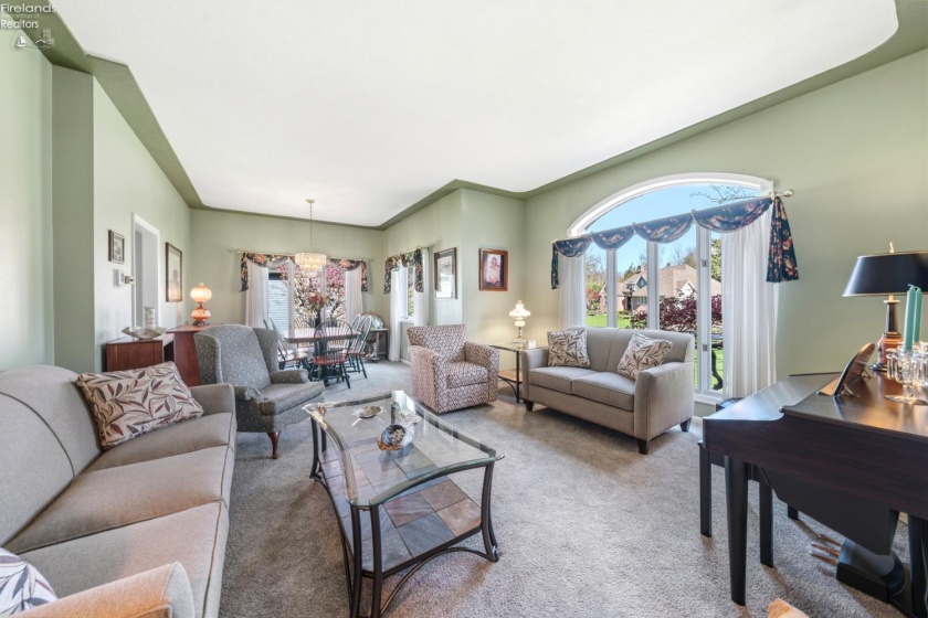 4165 Laurel Ridge Drive, Port Clinton, 43452, 3 Bedrooms Bedrooms, ,3 BathroomsBathrooms,Residential,For Sale,Laurel Ridge,20261388