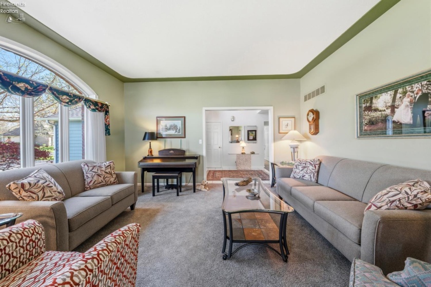 4165 Laurel Ridge Drive, Port Clinton, 43452, 3 Bedrooms Bedrooms, ,3 BathroomsBathrooms,Residential,For Sale,Laurel Ridge,20261388