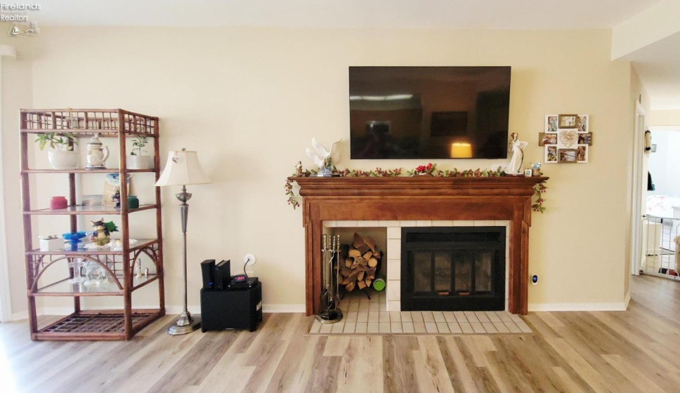 4475 Marin Harbor, Port Clinton, 43452, 2 Bedrooms Bedrooms, ,2 BathroomsBathrooms,Residential,For Sale,Marin Harbor,20261242
