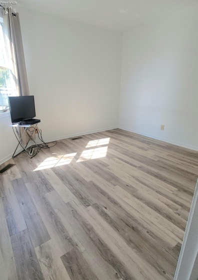 4475 Marin Harbor, Port Clinton, 43452, 2 Bedrooms Bedrooms, ,2 BathroomsBathrooms,Residential,For Sale,Marin Harbor,20261242