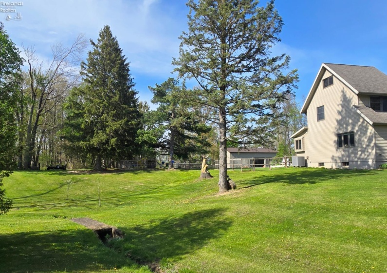 8113 Darrow Road, Huron, 44839, 3 Bedrooms Bedrooms, ,2 BathroomsBathrooms,Residential,For Sale,Darrow,20261428