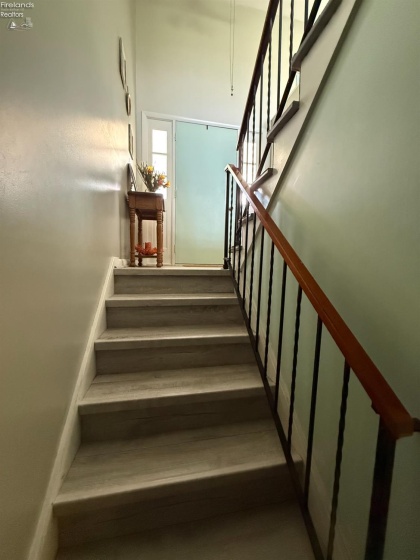 6172 County Road 191, Bellevue, 44811, 3 Bedrooms Bedrooms, ,2 BathroomsBathrooms,Residential,For Sale,County Road 191,20261361