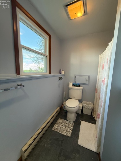 6172 County Road 191, Bellevue, 44811, 3 Bedrooms Bedrooms, ,2 BathroomsBathrooms,Residential,For Sale,County Road 191,20261361