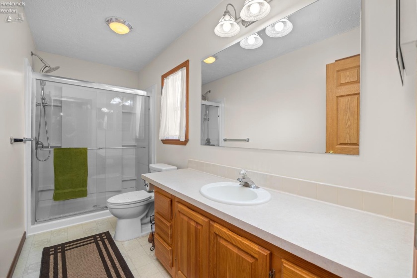 2327 Stonepath St., Lorain, 44052, 4 Bedrooms Bedrooms, ,3 BathroomsBathrooms,Residential,For Sale,Stonepath St.,20261424