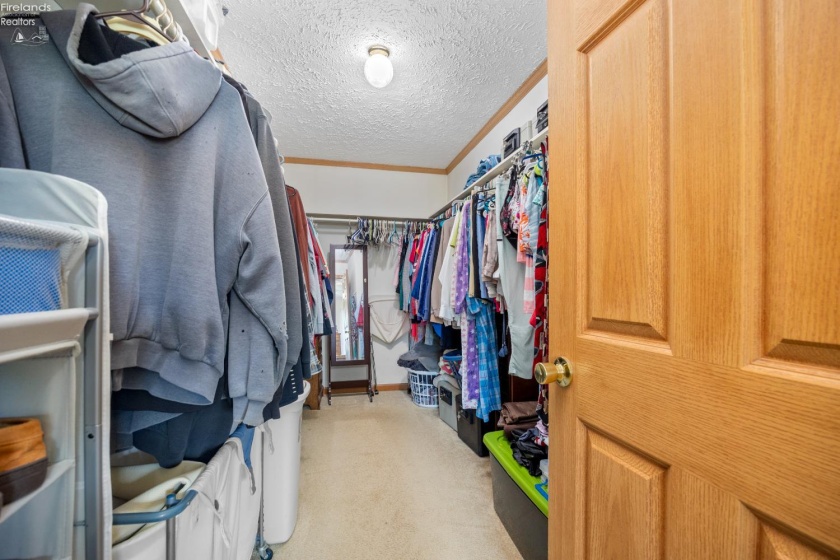 2327 Stonepath St., Lorain, 44052, 4 Bedrooms Bedrooms, ,3 BathroomsBathrooms,Residential,For Sale,Stonepath St.,20261424