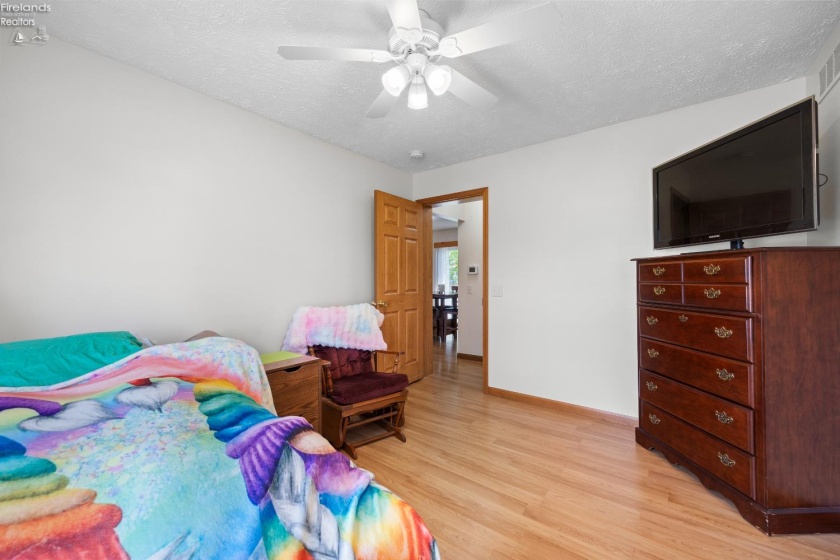 2327 Stonepath St., Lorain, 44052, 4 Bedrooms Bedrooms, ,3 BathroomsBathrooms,Residential,For Sale,Stonepath St.,20261424