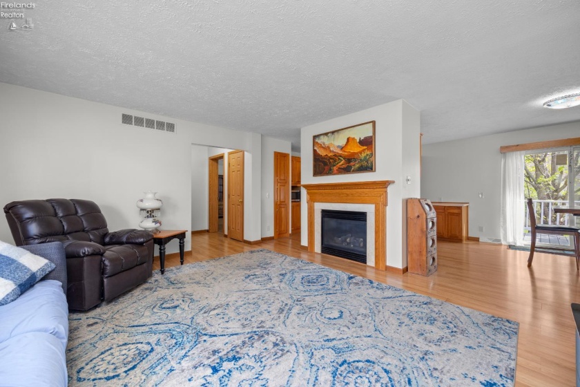 2327 Stonepath St., Lorain, 44052, 4 Bedrooms Bedrooms, ,3 BathroomsBathrooms,Residential,For Sale,Stonepath St.,20261424