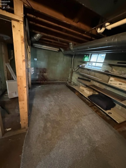 1327 Fifth Street, Sandusky, 44870, 2 Bedrooms Bedrooms, ,3 BathroomsBathrooms,Residential,For Sale,Fifth,20261447