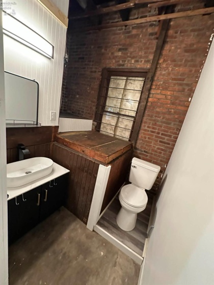 1327 Fifth Street, Sandusky, 44870, 2 Bedrooms Bedrooms, ,3 BathroomsBathrooms,Residential,For Sale,Fifth,20261447