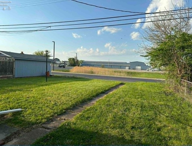 1327 Fifth Street, Sandusky, 44870, 2 Bedrooms Bedrooms, ,3 BathroomsBathrooms,Residential,For Sale,Fifth,20261447