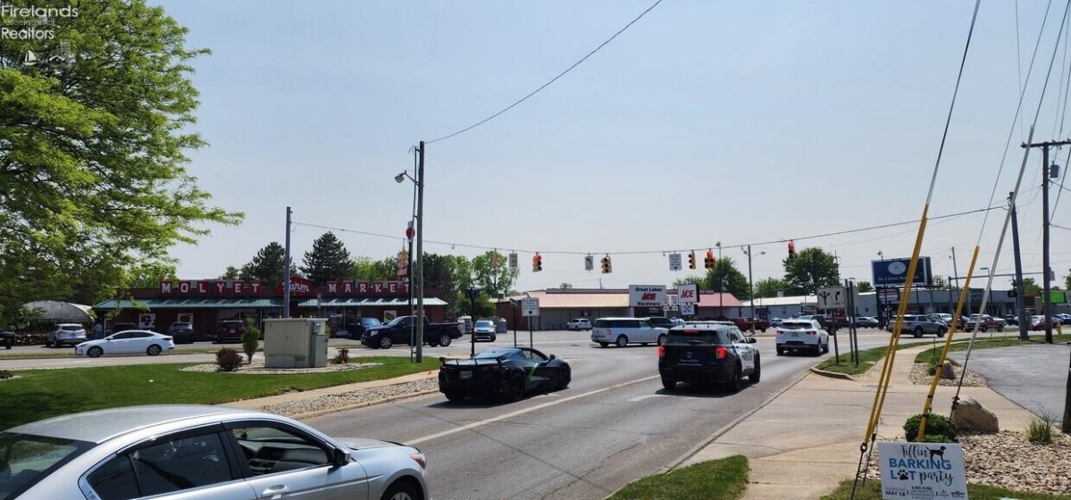 424 WENTZ Street, Tiffin, 44883, ,Commercial,For Sale,WENTZ,20261409