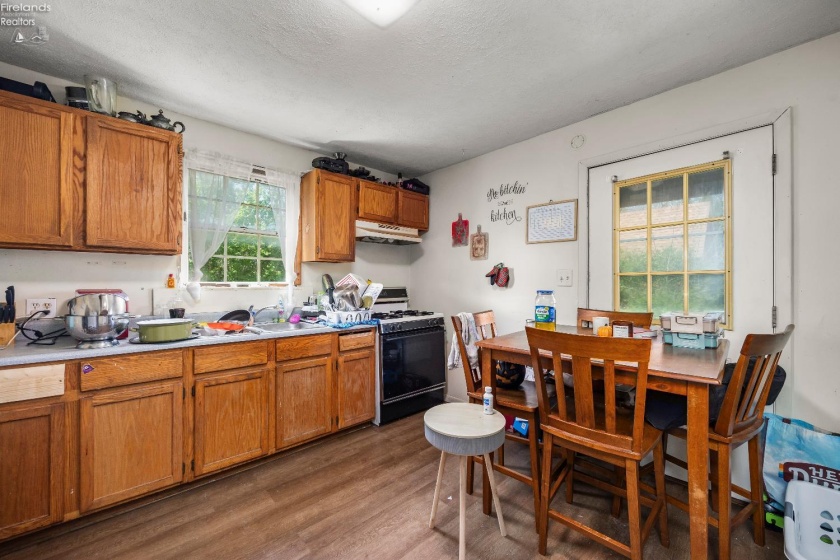 815 Edison Lane, Port Clinton, 43452, ,Multiple Units,For Sale,Edison,20261432