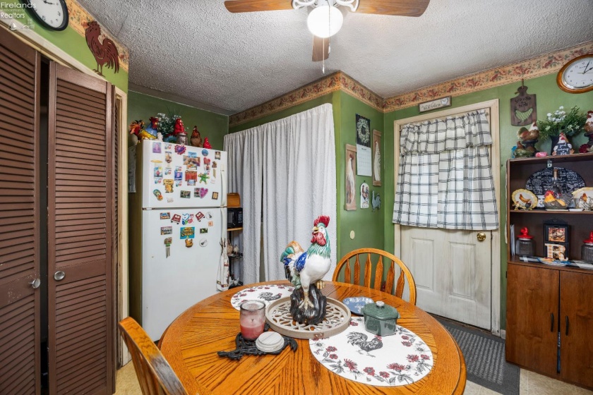 815 Edison Lane, Port Clinton, 43452, ,Multiple Units,For Sale,Edison,20261432