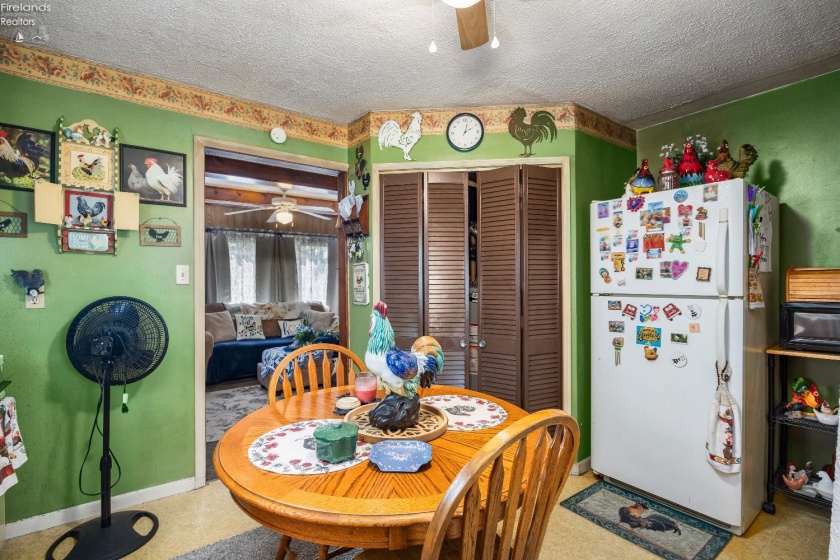 815 Edison Lane, Port Clinton, 43452, ,Multiple Units,For Sale,Edison,20261432