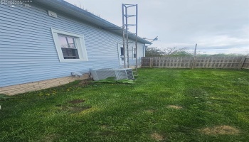 606 Oakland Avenue, Sandusky, 44870, 2 Bedrooms Bedrooms, ,1 BathroomBathrooms,Residential,For Sale,Oakland,20261389