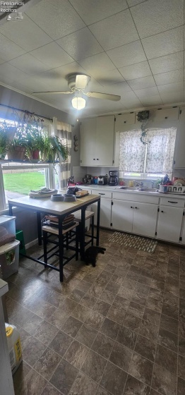 606 Oakland Avenue, Sandusky, 44870, 2 Bedrooms Bedrooms, ,1 BathroomBathrooms,Residential,For Sale,Oakland,20261389