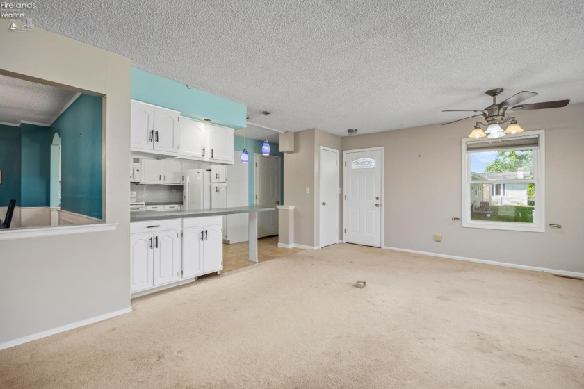 919 Fulton Street, Port Clinton, 43452, 3 Bedrooms Bedrooms, ,2 BathroomsBathrooms,Residential,For Sale,Fulton,20261421