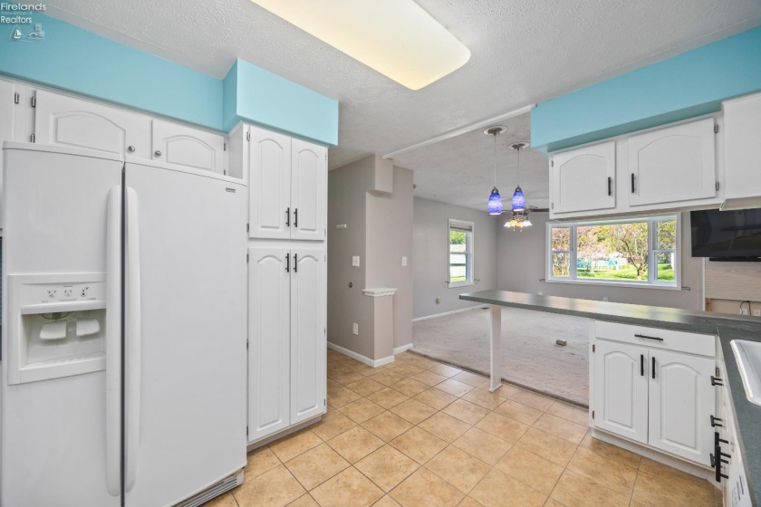 919 Fulton Street, Port Clinton, 43452, 3 Bedrooms Bedrooms, ,2 BathroomsBathrooms,Residential,For Sale,Fulton,20261421