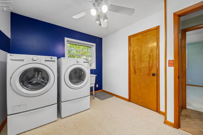 919 Fulton Street, Port Clinton, 43452, 3 Bedrooms Bedrooms, ,2 BathroomsBathrooms,Residential,For Sale,Fulton,20261421