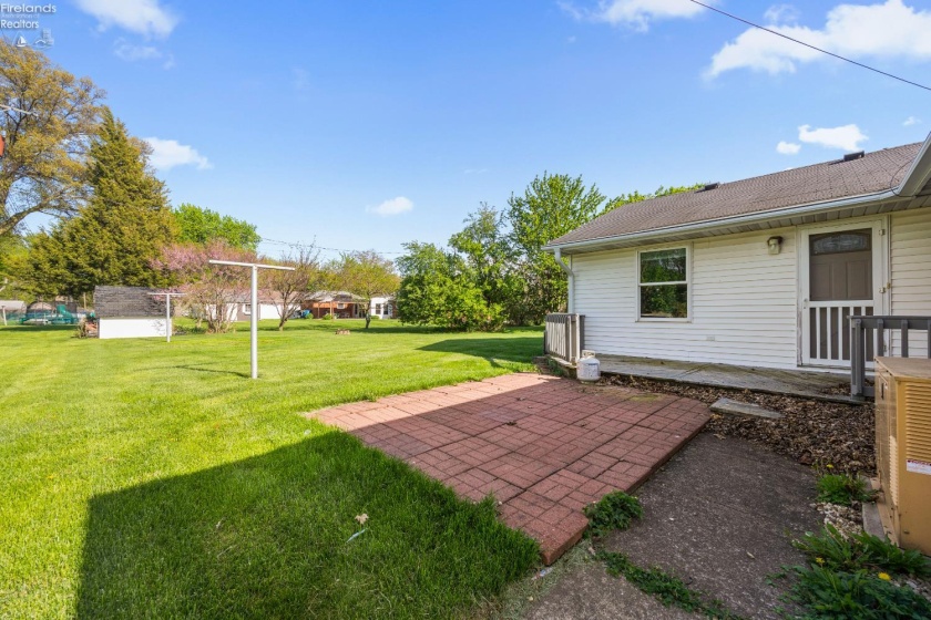 919 Fulton Street, Port Clinton, 43452, 3 Bedrooms Bedrooms, ,2 BathroomsBathrooms,Residential,For Sale,Fulton,20261421