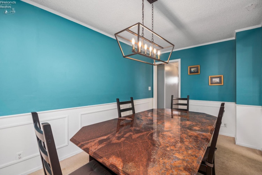 919 Fulton Street, Port Clinton, 43452, 3 Bedrooms Bedrooms, ,2 BathroomsBathrooms,Residential,For Sale,Fulton,20261421