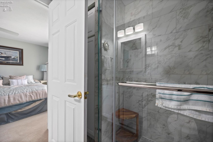 1561 Starboard Avenue, Port Clinton, 43452, 3 Bedrooms Bedrooms, ,2 BathroomsBathrooms,Residential,For Sale,Starboard,20261417